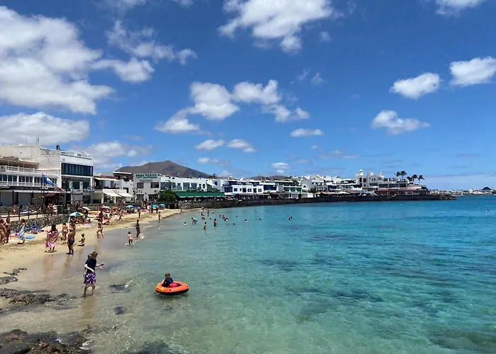 Homu Breca - Muy Cerca De La Playa